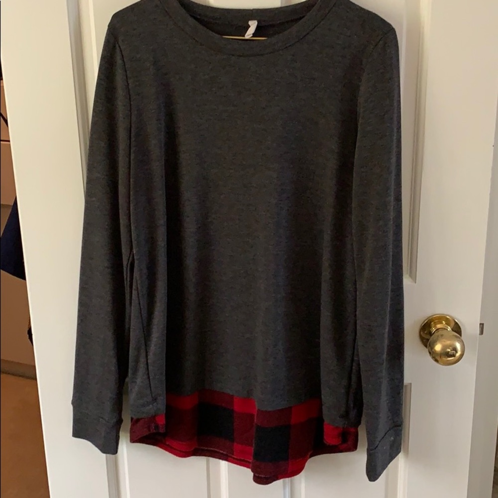 Maternity top